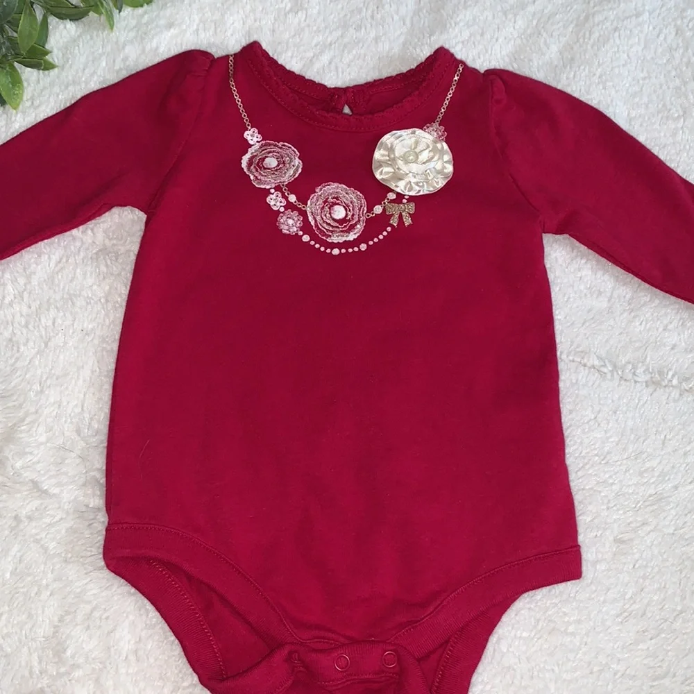 Gap Baby Girls Red Onesie 3-6M EUC Floral Embellishment
